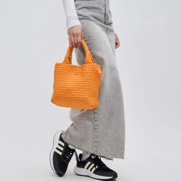 #479 SALE 🛑78 FINAL PRICE! FABULOUS BOHO TRENDY Small Woven Neoprene Crossbody - Picture 6 of 14